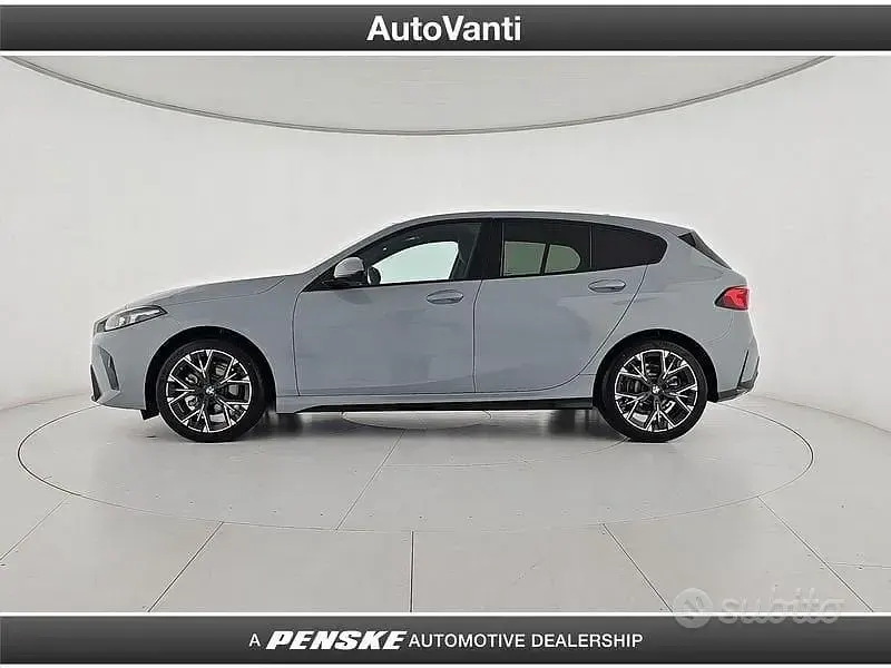 Nuova BMW 118 M Sport 150 CV (110 kW) 2026 Grigio Utilitaria