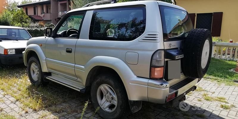 Usata Toyota Land Cruiser 2000 Grigio SUV