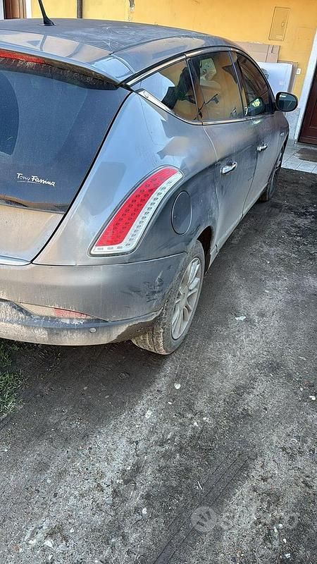 Usata Lancia Delta 2011 Nero Utilitaria