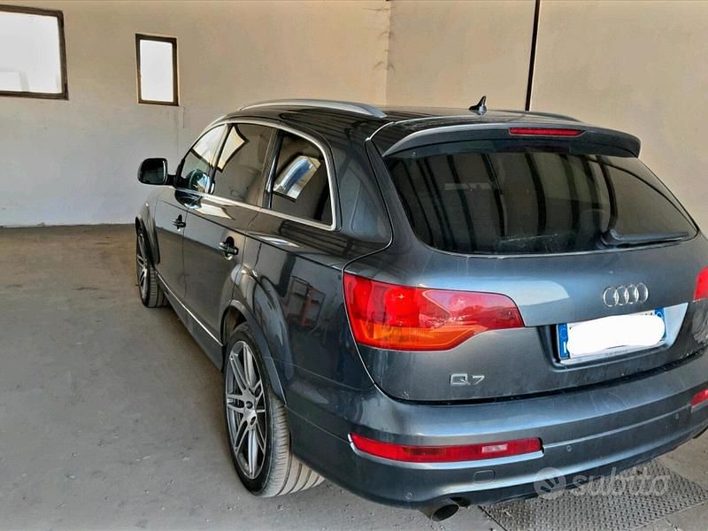 Usata Audi Q7 S-line plus 240 CV (176 kW) 2009 Nero SUV