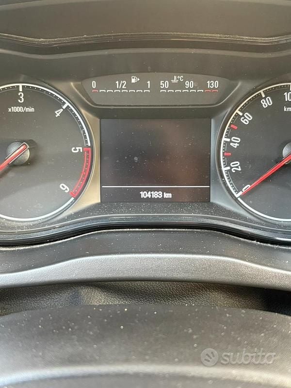 Usata Opel Corsa 75 CV (55 kW) 2018 Grigio Utilitaria