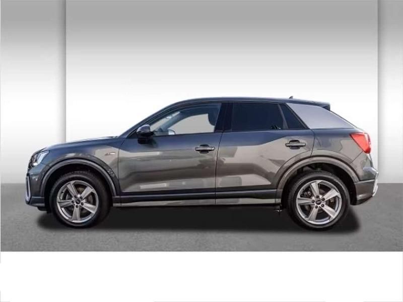 Usata Audi Q2 S-Line 110 CV (80 kW) 2024 Grigio SUV