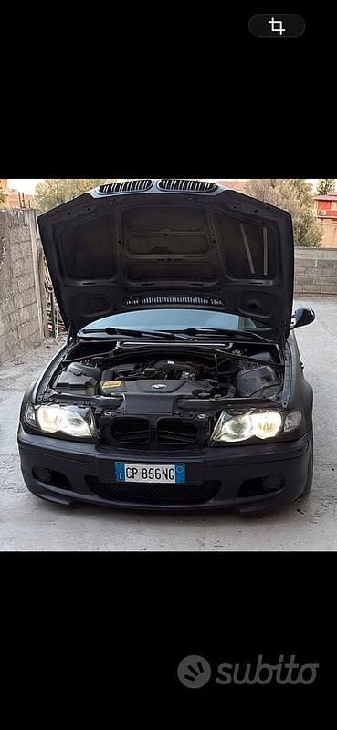 Usata BMW 320 136 CV (100 kW) 2004 Nero Berlina