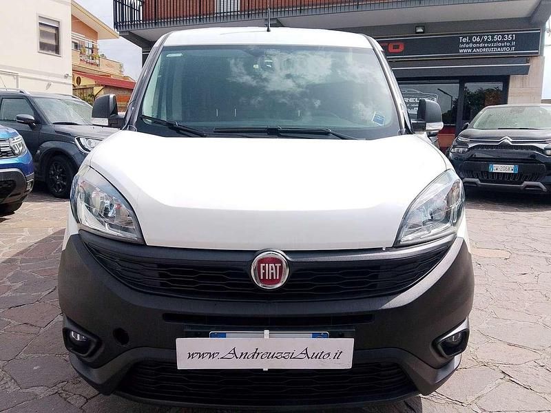 Usata Fiat Doblò 95 CV (69 kW) 2019 Bianco Monovolume