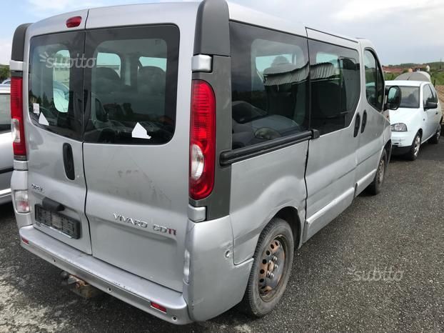 Opel vivaro 2008