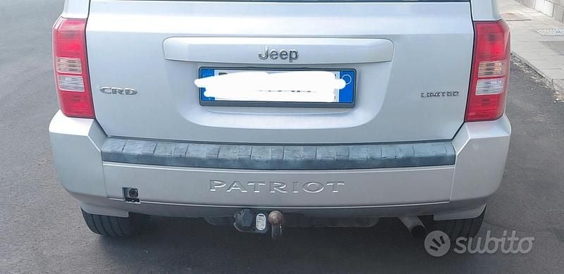 Usata Jeep Patriot 140 CV (102 kW) 2008 Grigio SUV