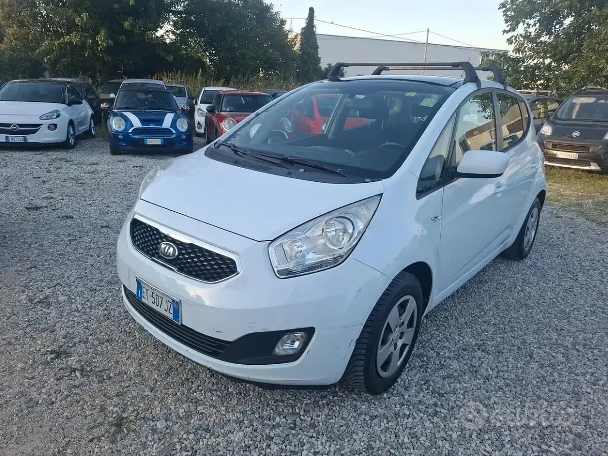 Usata Kia Venga 90 CV (66 kW) 2014 Utilitaria