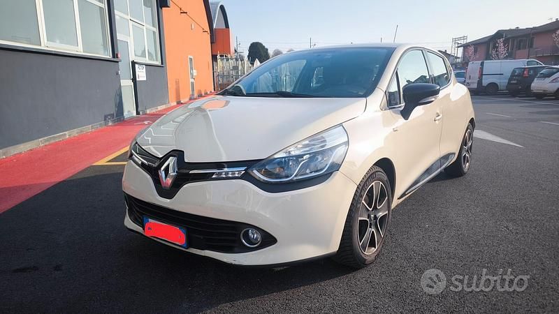 Usata Renault Clio IV 90 CV (66 kW) 2016 Marrone Berlina