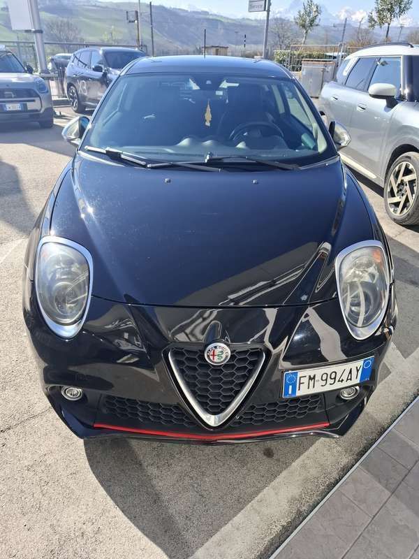 Nero Usata 2018 Alfa Romeo MiTo Super Due volumi | 8000 € (Ottimo prezzo) - Immagine 1/4