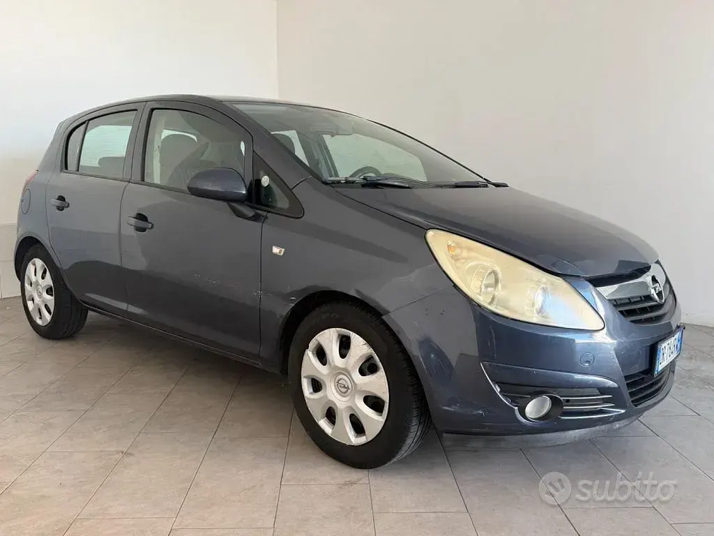 Usata Opel Corsa Cosmo 80 CV (58 kW) 2008 Blu Utilitaria