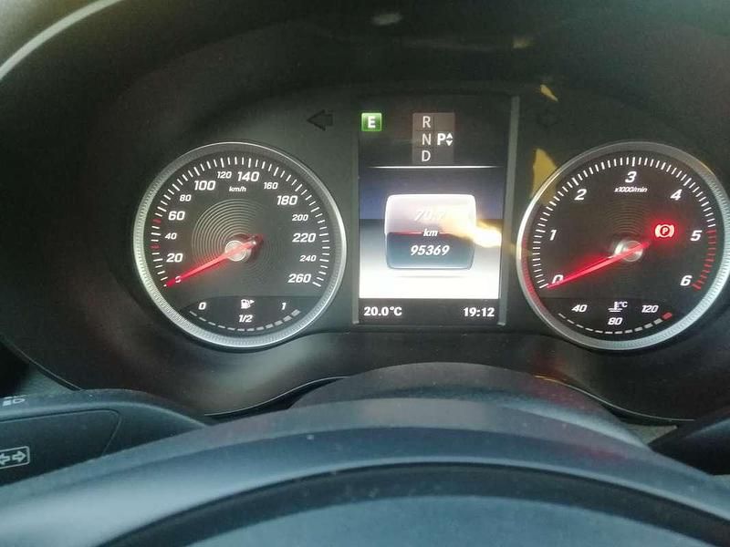 Usata Mercedes 200 136 CV (100 kW) 2018 Nero Berlina