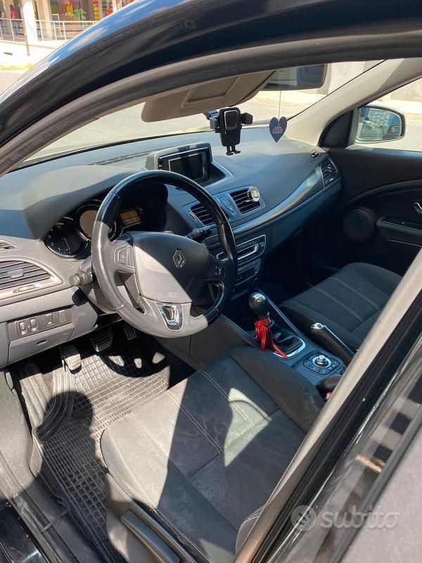 Usata Renault Mégane 110 CV (80 kW) 2014 Nero Berlina