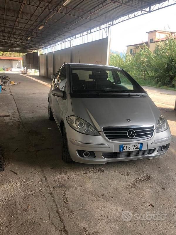 Usata Mercedes A170 116 CV (85 kW) 2005 Grigio Berlina
