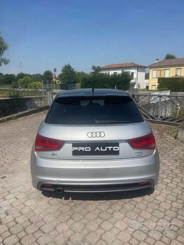 Usata Audi A1 S-Line 86 CV (63 kW) 2013 Grigio Utilitaria