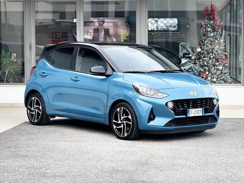 Blu Usata 2021 Hyundai i10 Due volumi | 12.800 € (Buon prezzo) - Immagine 1/4