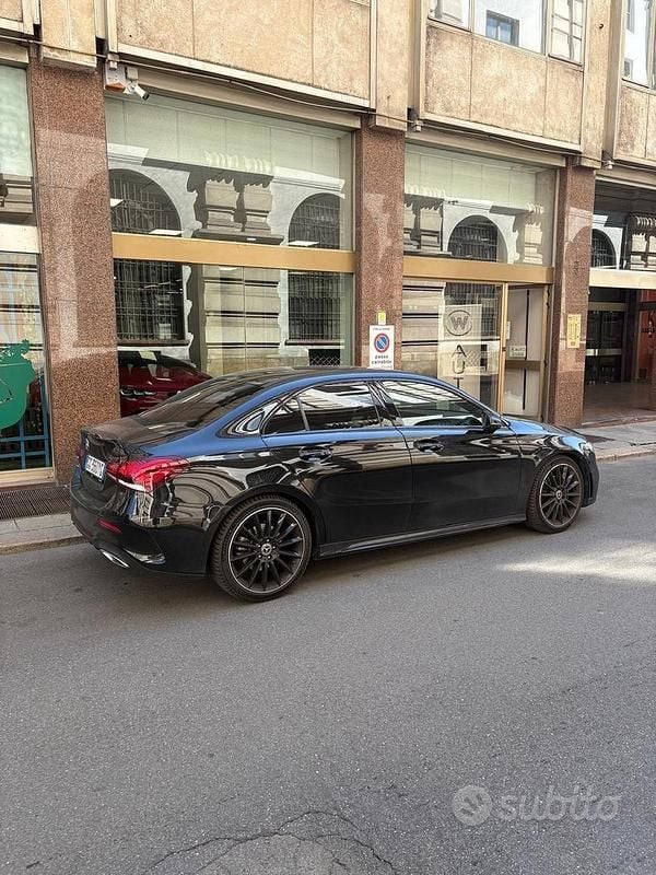 Usata Mercedes A200 Premium 163 CV (119 kW) 2020 Nero Berlina