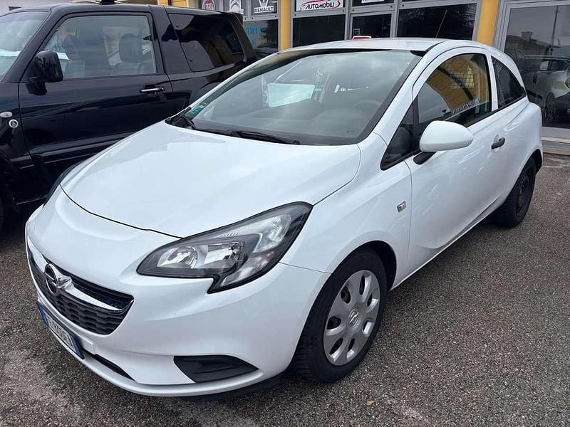 Usata Opel Corsavan 75 CV (55 kW) 2016 Bianco Utilitaria