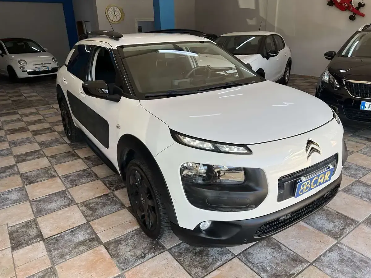 Usata Citroën C4 Shine Edition 82 CV (60 kW) 2016 Other SUV