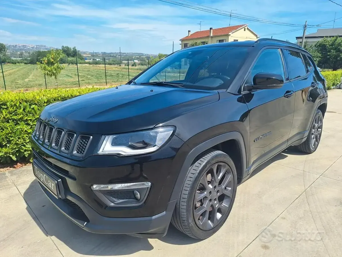 Usata Jeep Compass 120 CV (88 kW) 2020 Nero SUV