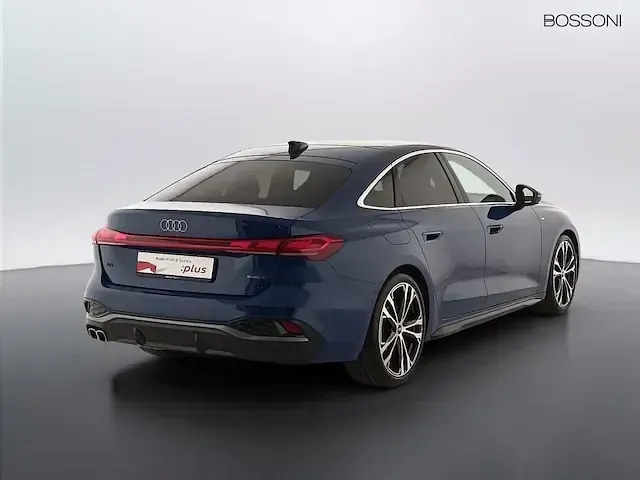 Usata Audi A5 Business 204 CV (150 kW) 2025 Blu Berlina