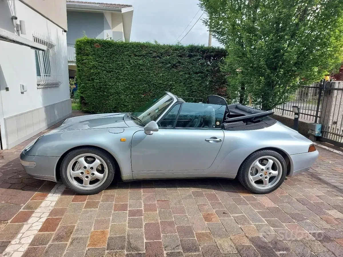 Usata Porsche 993 286 CV (210 kW) 1996 Cabrio