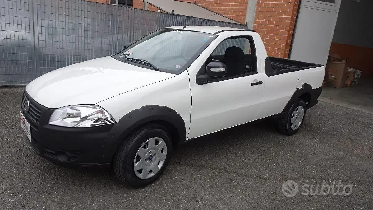Occasion Fiat Fiorino 95 ch (69 kW) 2012 Monospace