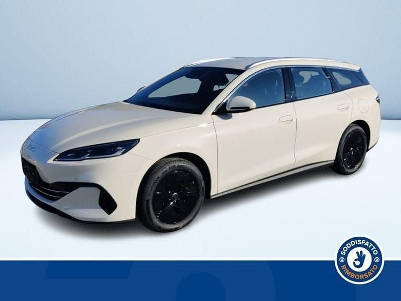 Beige Nuova 2025 BYD Seal Boost Station wagon | 38.310 € (Molto cara) - Immagine 1/3