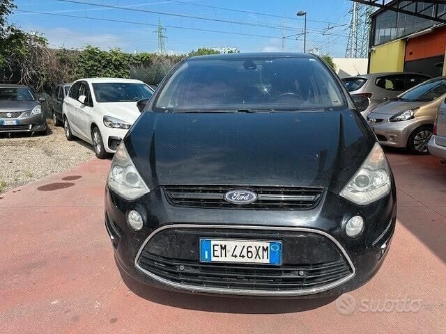 Nero Usata 2012 Ford S-MAX Titanium Monovolume | 2699 € (Super prezzo) - Immagine 1/4