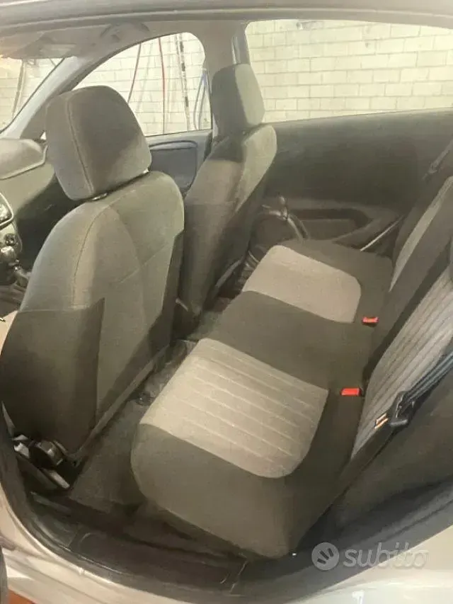 Occasion Fiat Punto Street 69 ch (50 kW) 2017 Gris Citadine