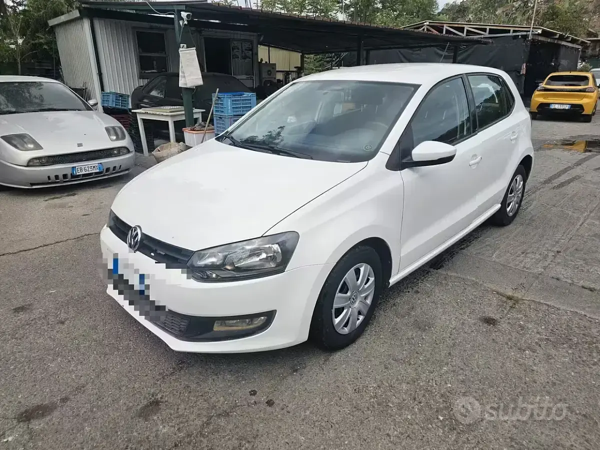 Usata VW Polo Comfortline 60 CV (44 kW) 2013 Bianco Utilitaria