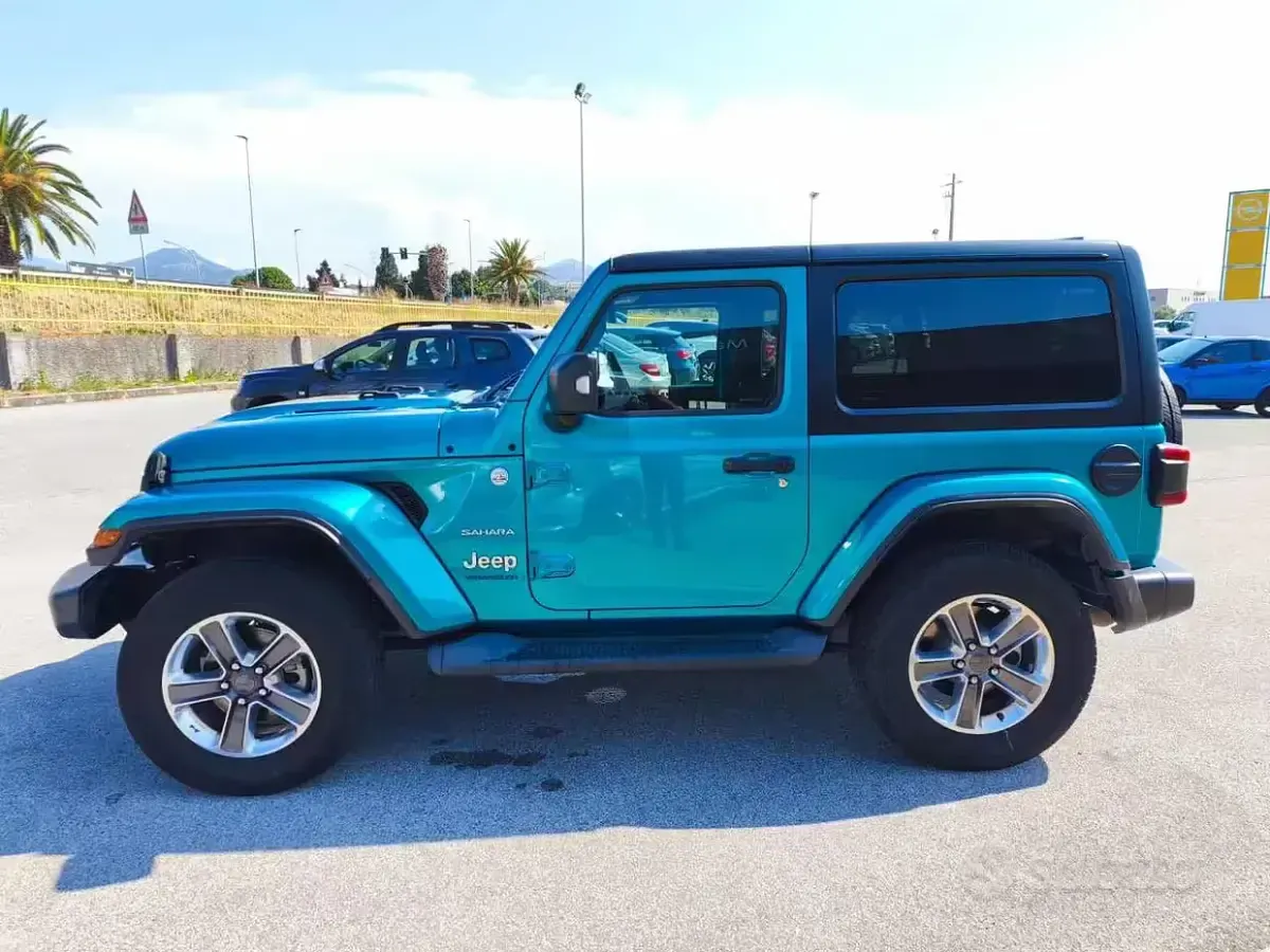 Usata Jeep Wrangler Unlimited Night Eagle 200 CV (147 kW) 2019 Verde SUV