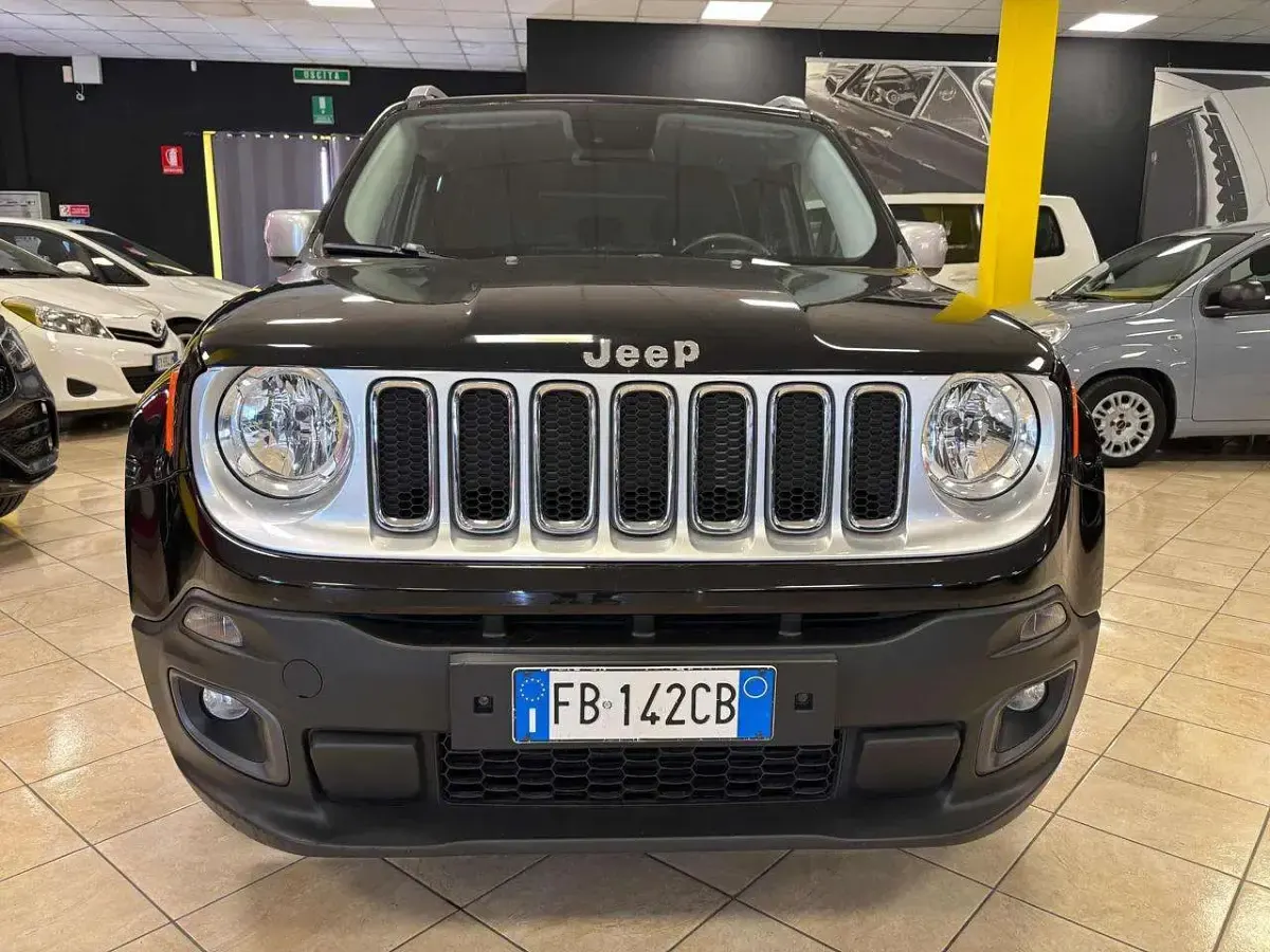 Usata Jeep Renegade Limited 120 CV (88 kW) 2015 Nero SUV