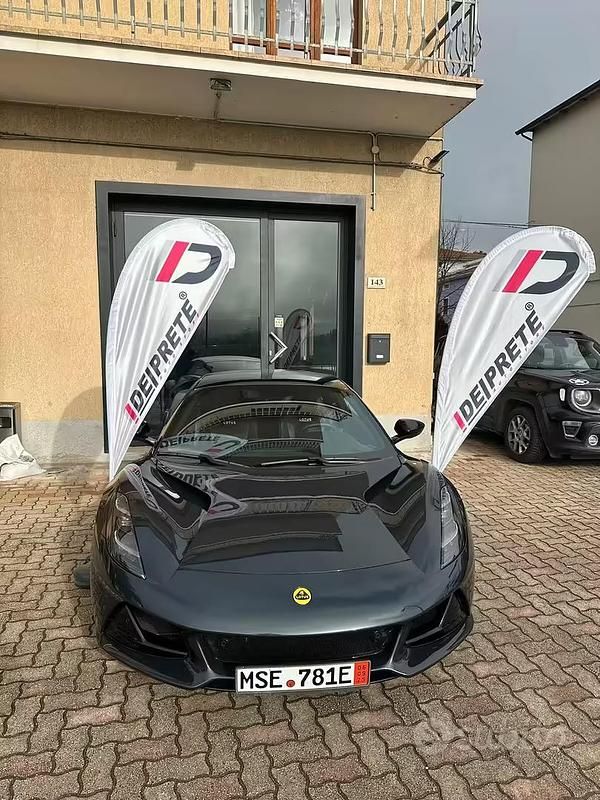 Usata Lotus Emira 406 CV (298 kW) 2025 Grigio Coupé