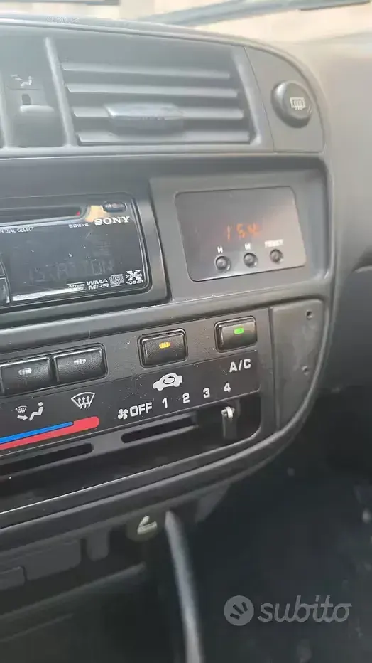Usata Honda Civic 90 CV (66 kW) 1999 Grigio Berlina