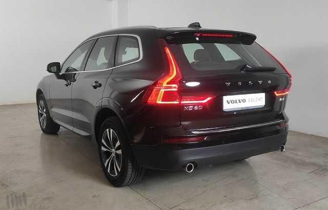 Usata Volvo XC60 Momentum 197 CV (144 kW) 2021 Nero SUV