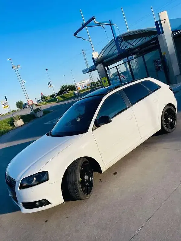 Usata Audi A3 Ambition 140 CV (102 kW) 2010 Utilitaria