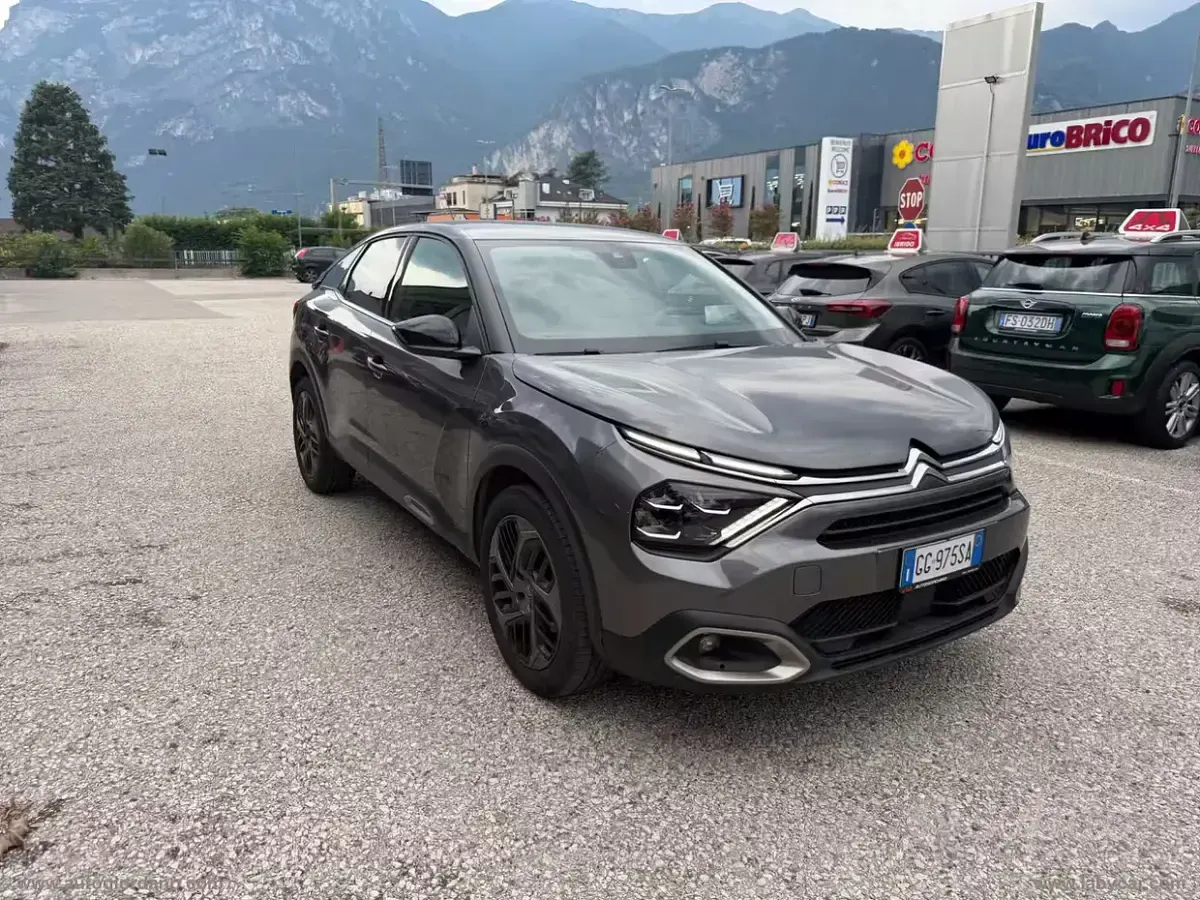 Usata Citroën C4 Feel 131 CV (96 kW) 2022 Berlina