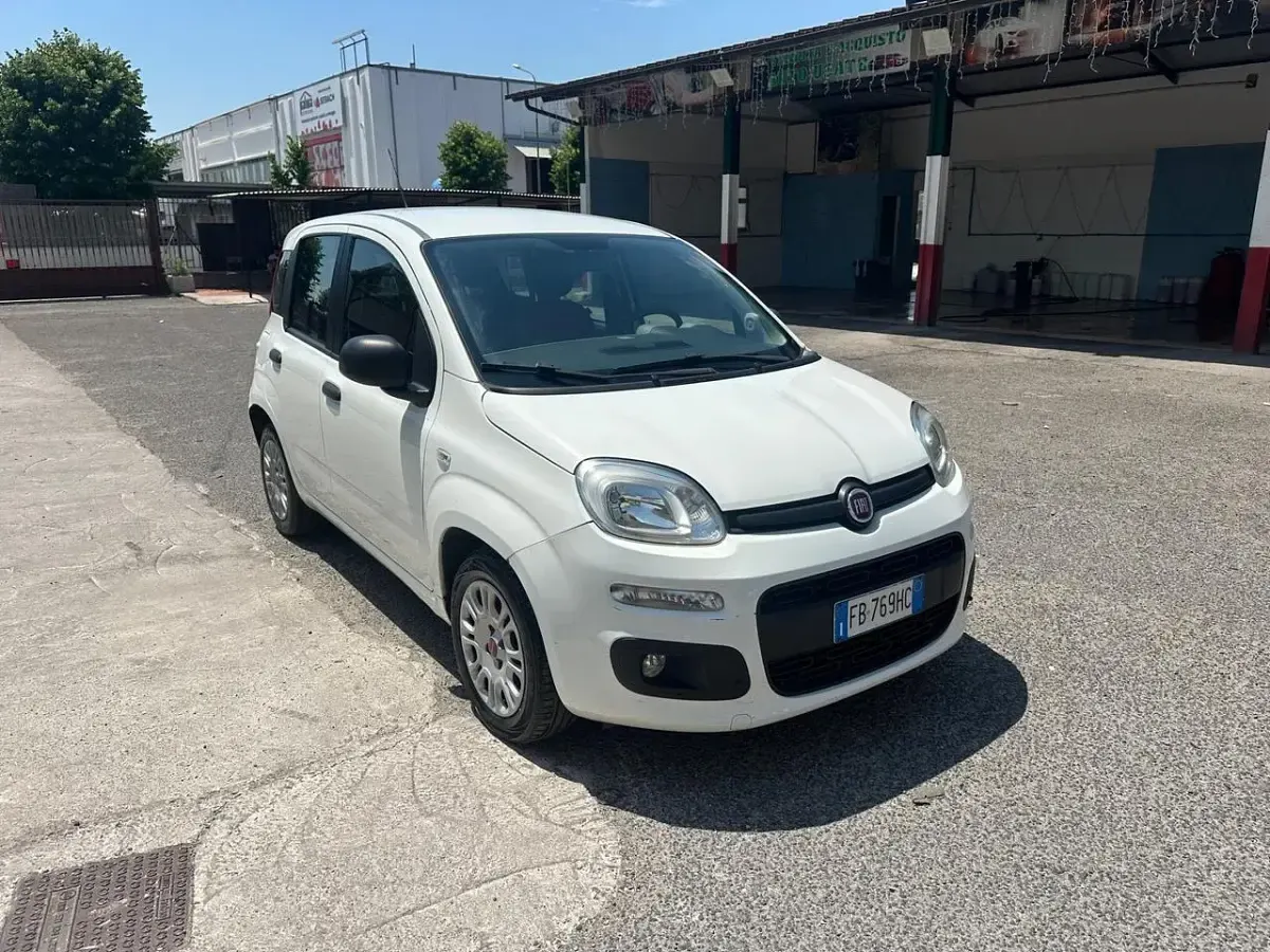 Usata Fiat Panda Easy 75 CV (55 kW) 2015 Bianco Utilitaria