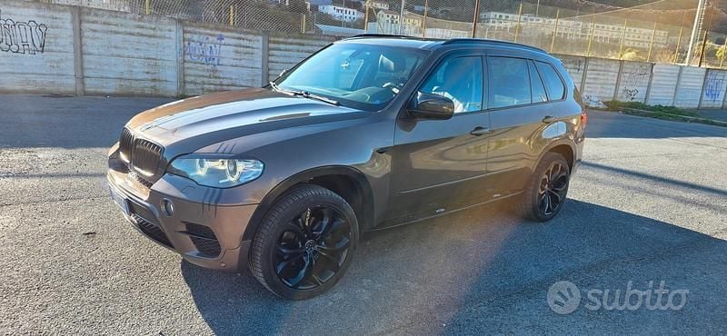Usata BMW X5 245 CV (180 kW) 2011 Marrone SUV