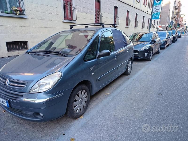 Usata 2007 Citroën Xsara Picasso Monovolume | 1900 € (Buon prezzo) - Immagine 1/3
