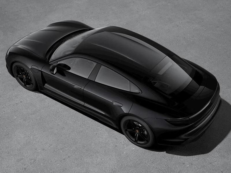 Nuova Porsche Taycan Black Edition 319 kW (435 CV) 2026 Nero jet metallizzato Berlina