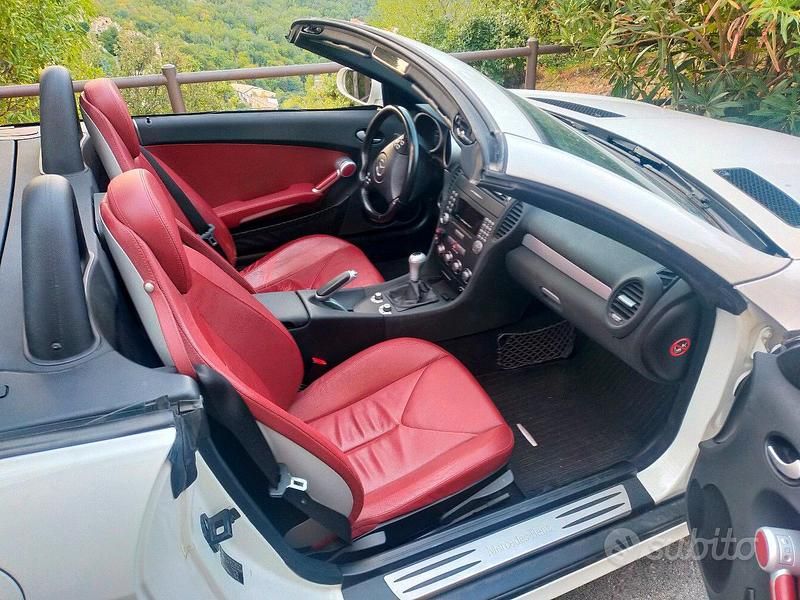 Usata Mercedes SLK200 2006 Bianco Cabrio