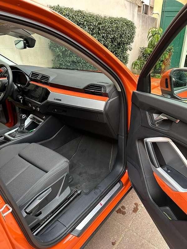 Usata Audi Q3 Sportback Ambiente 150 CV (110 kW) 2021 Arancione SUV