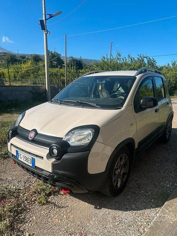 Occasion Fiat Panda Cross Cross 95 ch (69 kW) 2017 Citadine