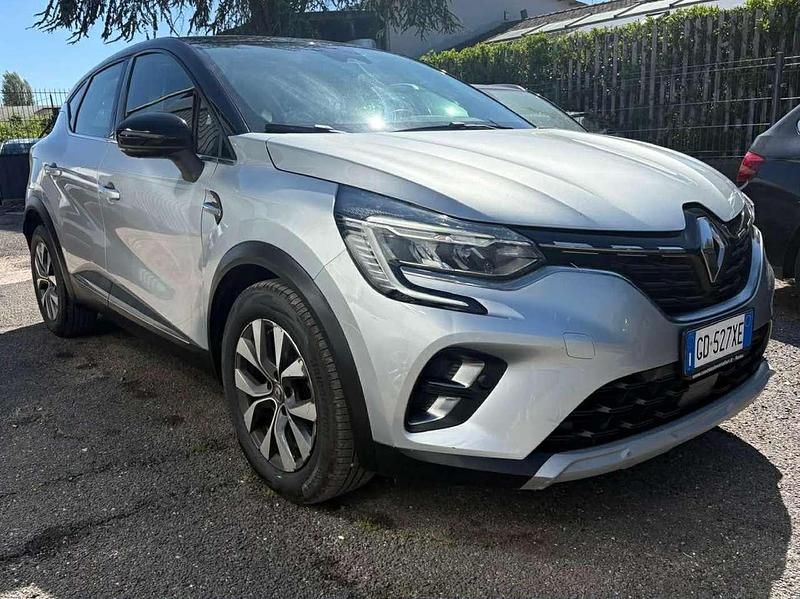 Usata Renault Captur Intens 116 CV (85 kW) 2020 Argento SUV