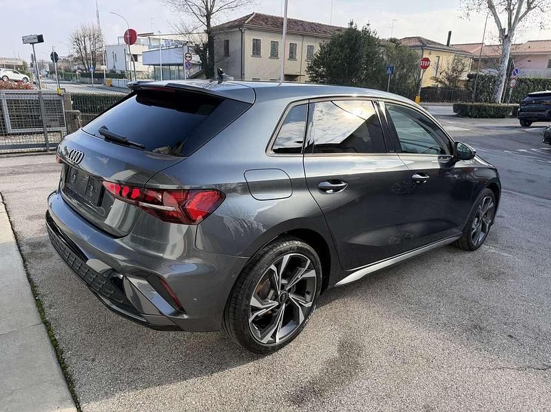 Nuova Audi A3 S-Line 150 CV (110 kW) 2026 Other Berlina