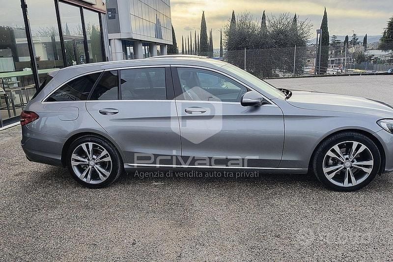 Usata Mercedes C220 170 CV (125 kW) 2015 Grigio Station wagon
