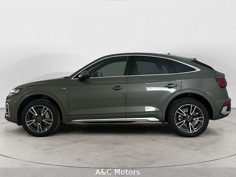 Usata Audi Q5 Sportback S-Line 204 CV (150 kW) 2024 Grigio SUV