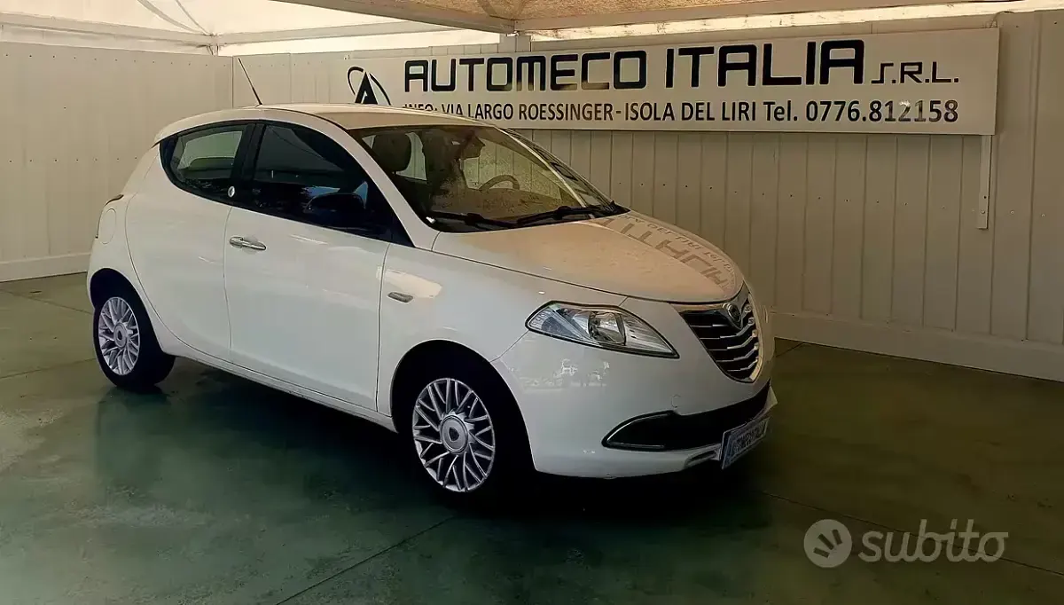 Usata Lancia Ypsilon 69 CV (50 kW) 2013 Bianco Utilitaria