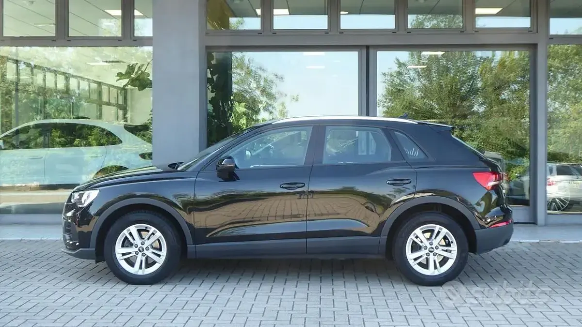 Usata Audi Q3 Business 150 CV (110 kW) 2021 Nero SUV